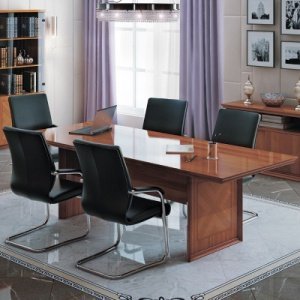 Для любого офиса – стол для переговоров